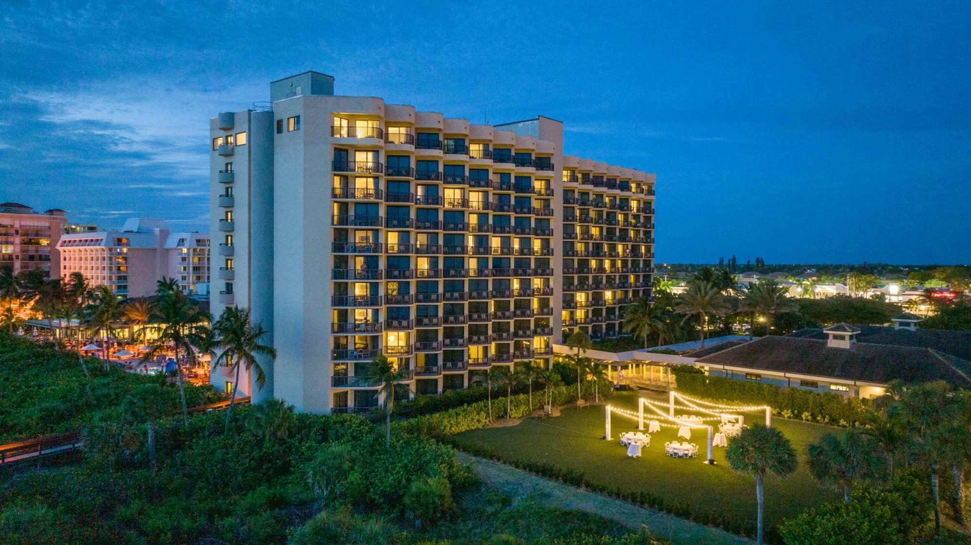 Hilton Marco Island Beach Resort And Spa Exterior foto